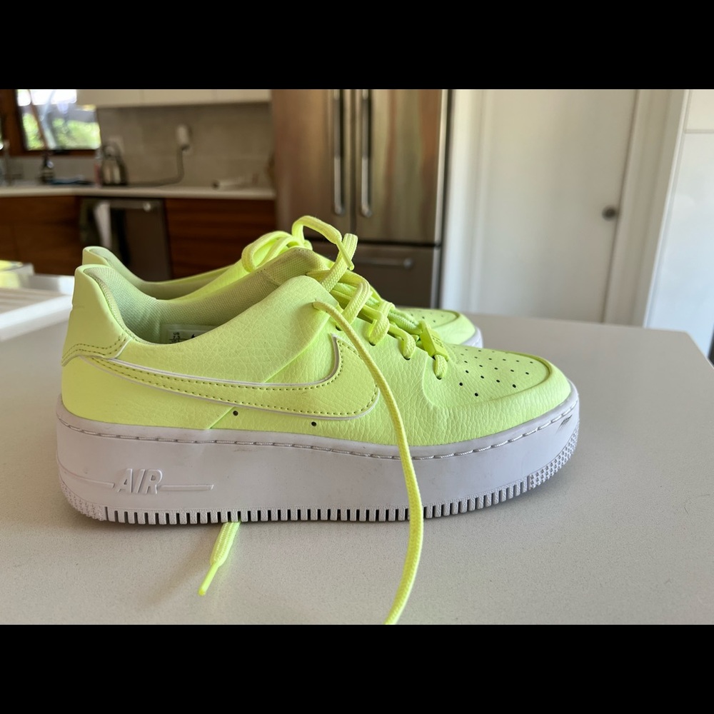 NIKE AF1